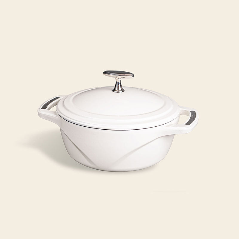 Lodge USA Enamel™ Cast Iron Dutch Oven - Image 6