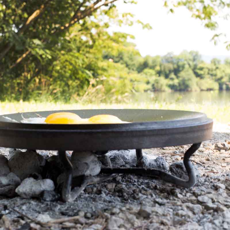 Lodge 4 in 1 Camp Dutch Oven Tool - Image 5