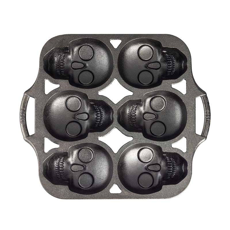 Lodge Skull Mini Cake Pan