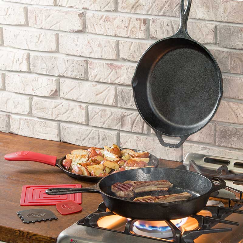 Lodge Essential Seasoned Cast Iron Pan Set - Image 2