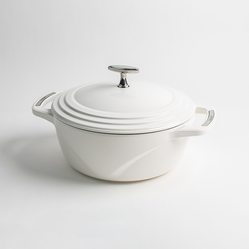 Lodge USA Enamel™ Cast Iron Dutch Oven - Image 39