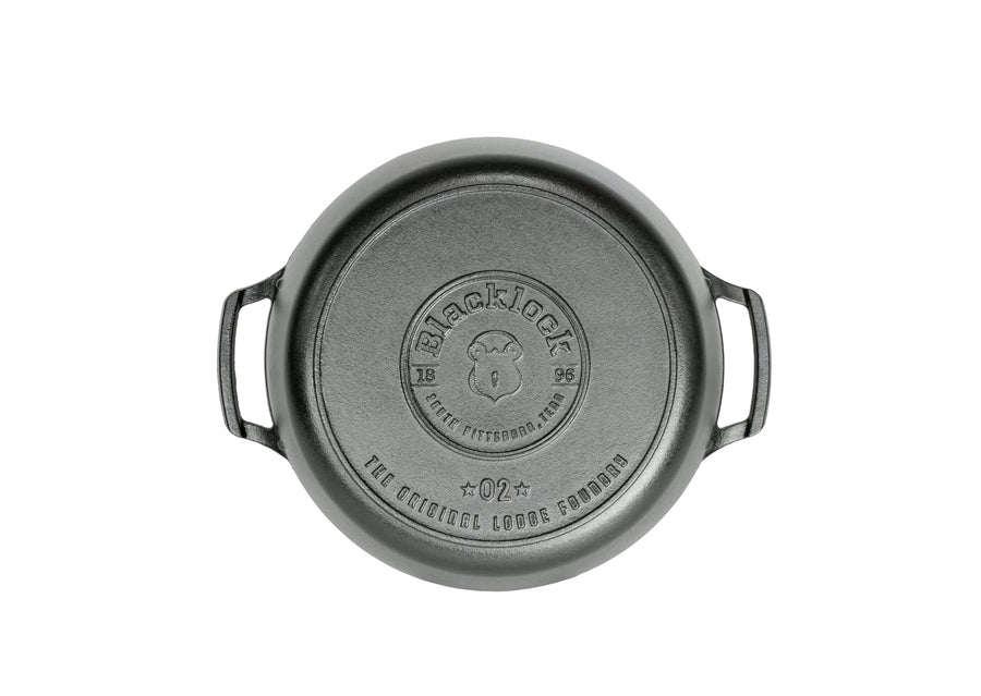 Lodge Blacklock 5.5 Quart Lightweight Cast Iron Dutch Oven - Image 4