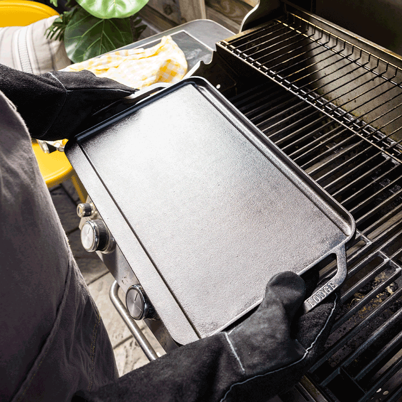 Lodge 20 x 10.5 Inch Pro-Grid Reversible Grill/Griddle - Image 5