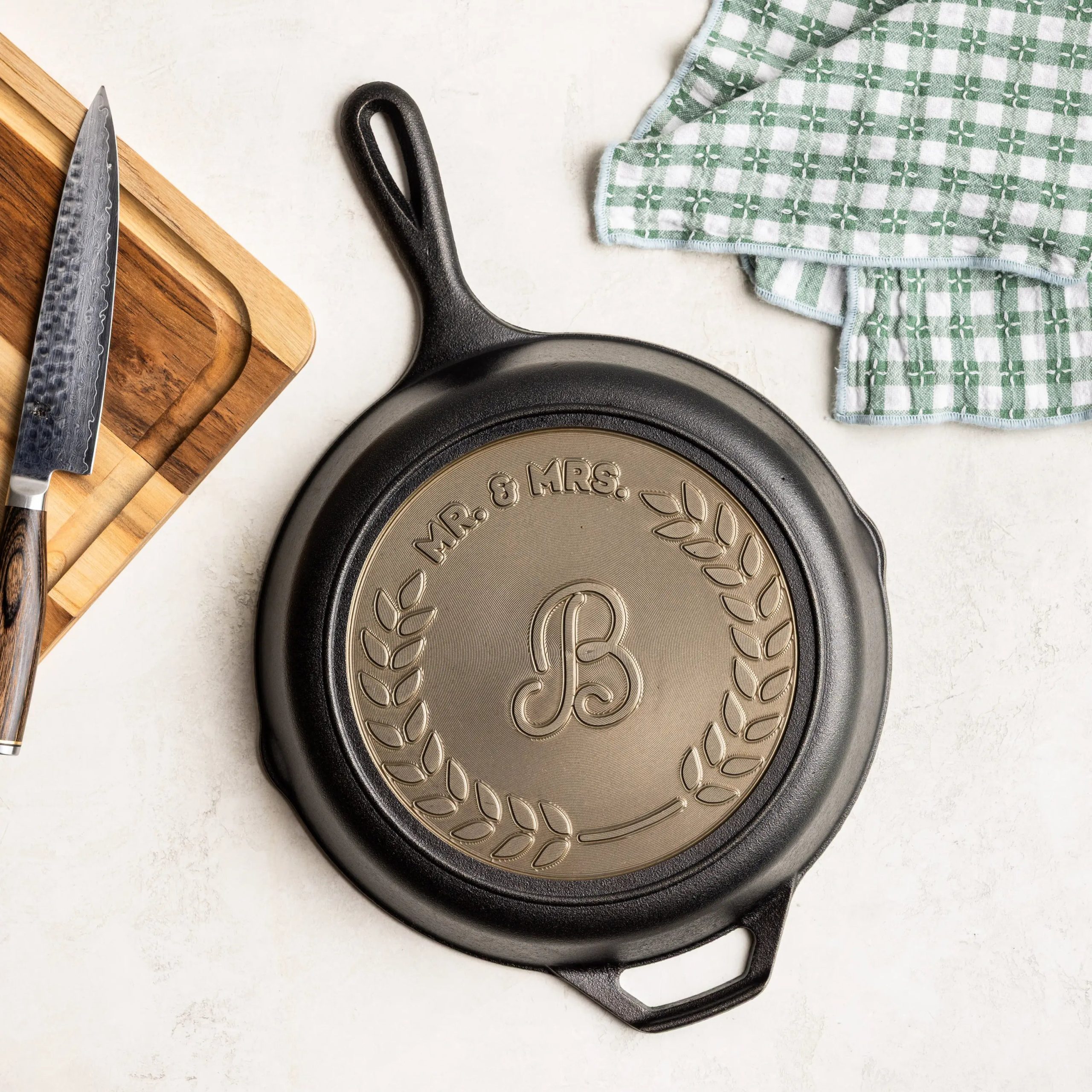 Lodge Custom Engraved Monogram Skillet - Image 8