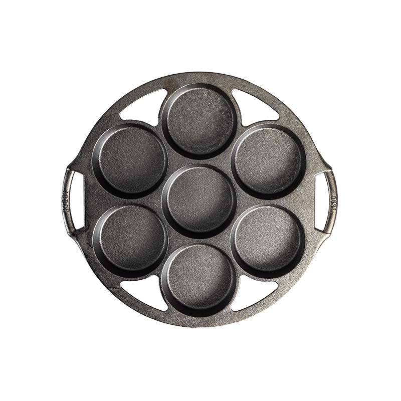 Lodge Seasoned Cast Iron Mini Cake Pan - Image 2