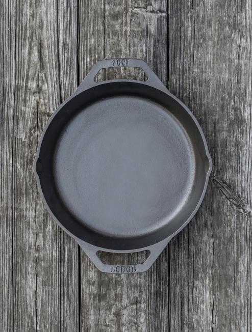 Lodge Cast Iron Dual-Handle Pan - Image 17