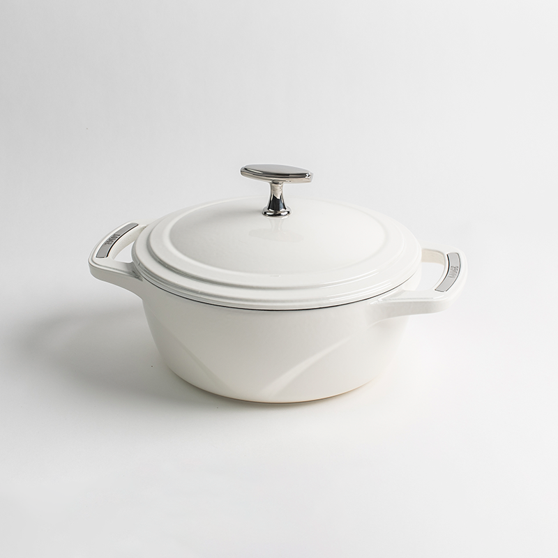 Lodge USA Enamel™ Cast Iron Dutch Oven - Image 104