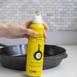 Alternative view of Lodge Lodge Seasoning Spray Oil